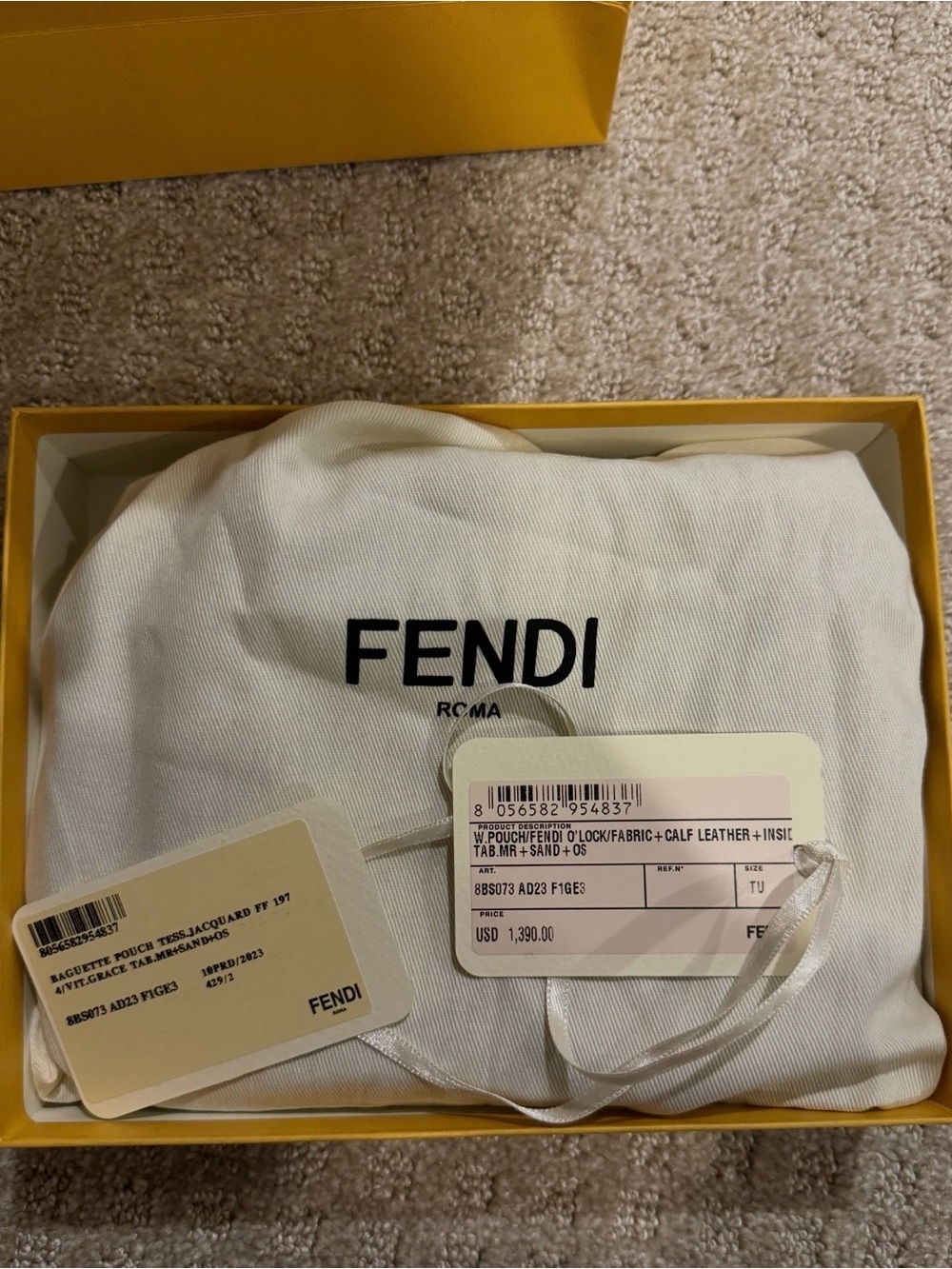 Fendi Baguette Pouch - Picture 5 of 5
